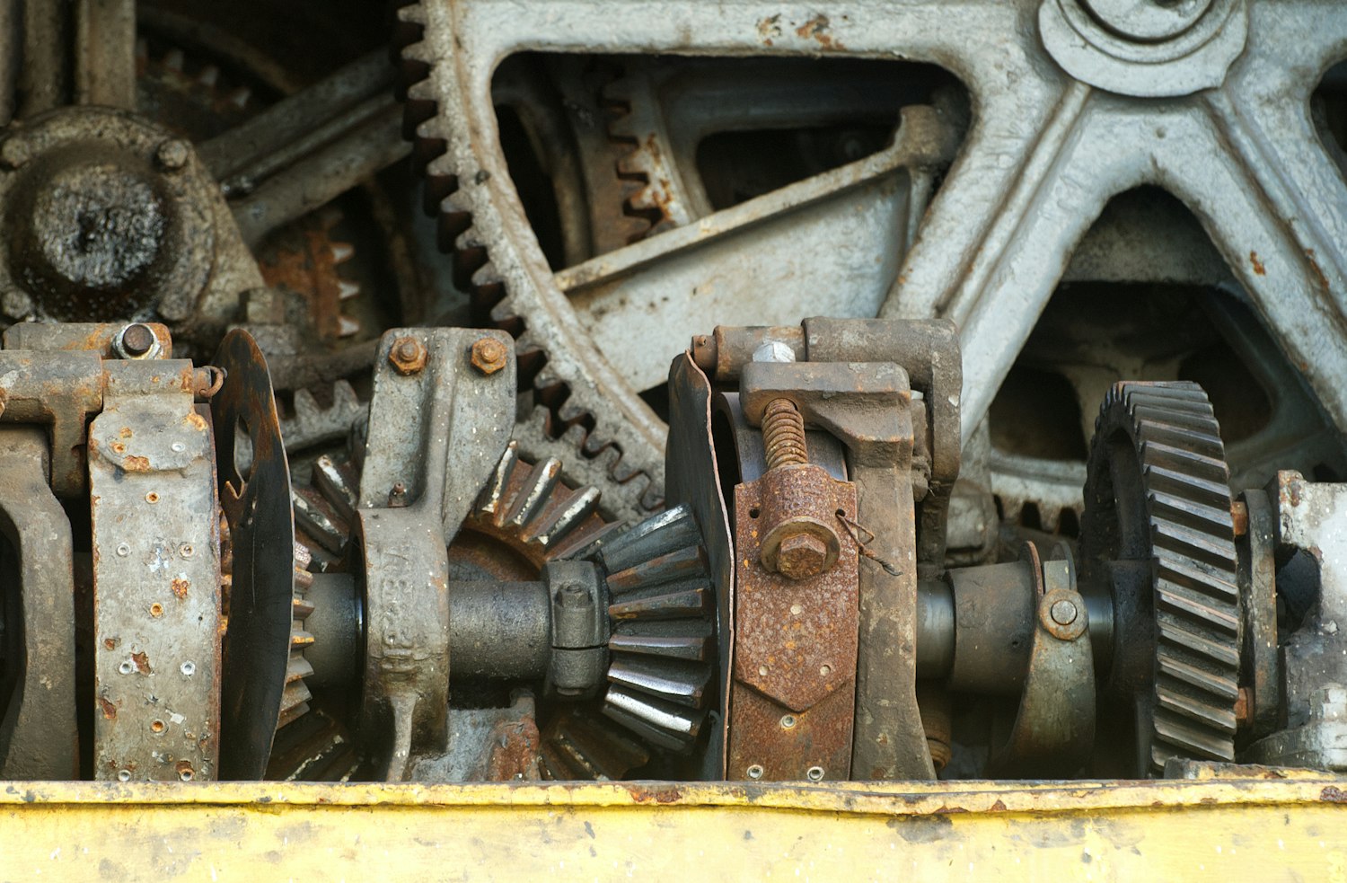 Differential components